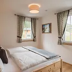 Salzweg Apartmán *